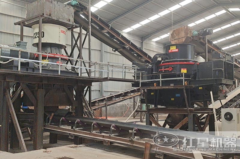 單缸液壓圓錐破現(xiàn)場(chǎng)