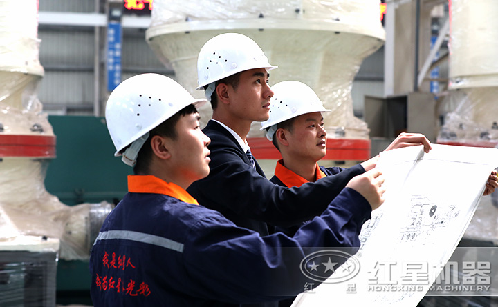 精湛技術(shù)人員現(xiàn)場指導設(shè)備的生產(chǎn)、制造